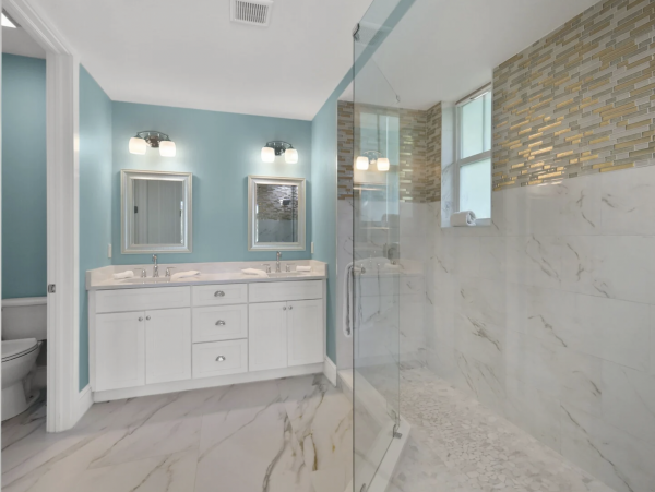 Luxury Five Bedroom Vacation Pool Home in Anna Maria