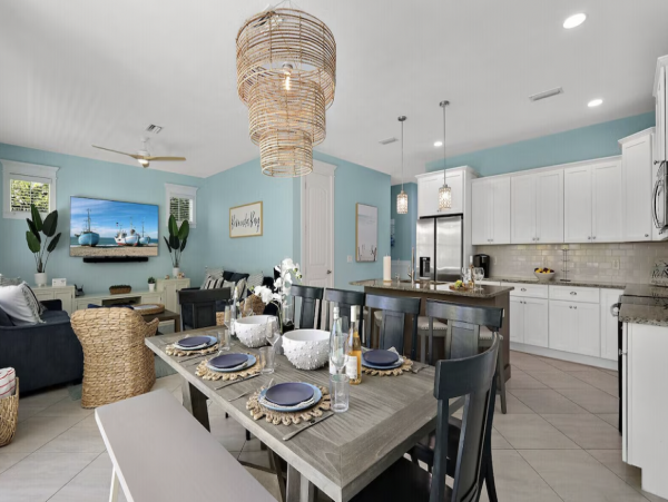 Luxury Five Bedroom Vacation Pool Home in Anna Maria
