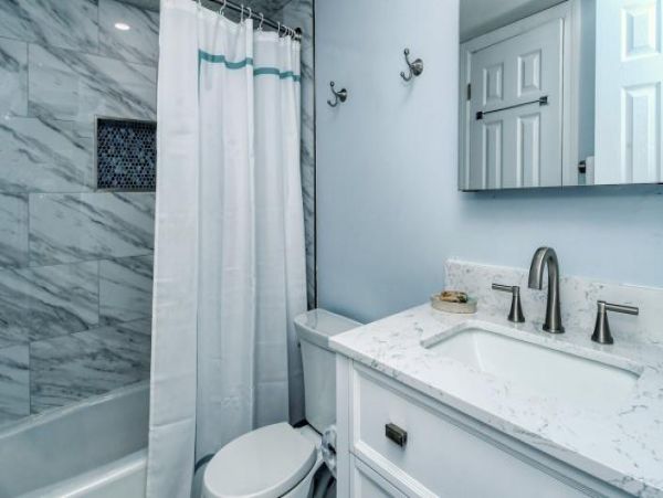 Longboat Key Island Escape: Cozy Condo Near Beach & Pool