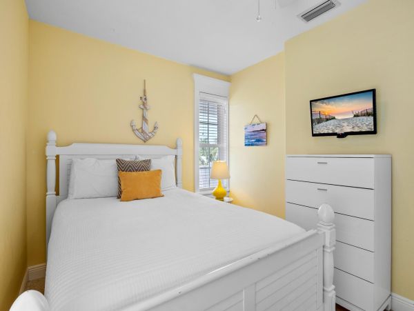Anna Maria Island Five Bedroom Vacation Rental Pool & Spa