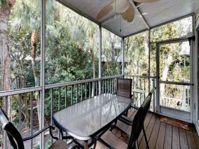 Screened Balcony