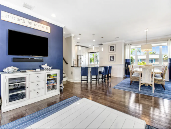 Luxury Anna Maria Island Vacation Home with Pool!!!!