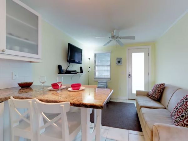 Anna Maria Island 4 Bedroom Beach Front Vacation Rental