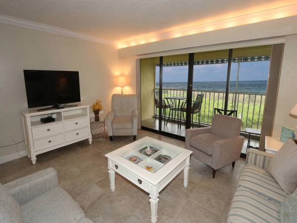 Longboat Key Beachfront Rental - 2 Bedroom Condo Gulf Views