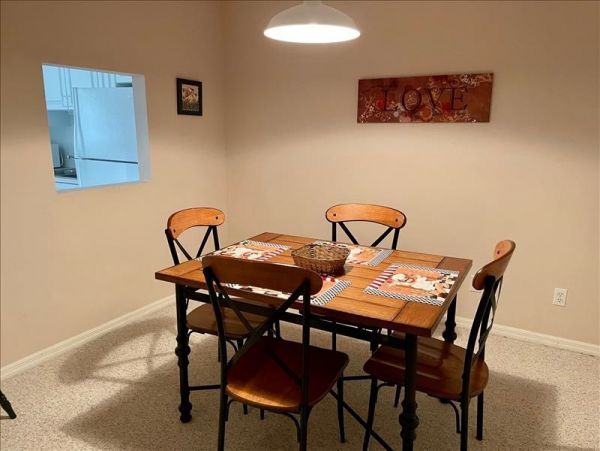 Value Vacation Rental Bradenton with Two Bedrooms