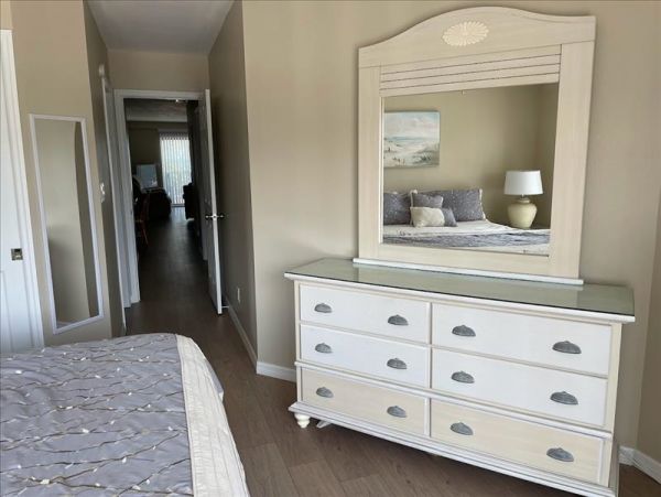 Bradenton Beach Vacation Condo Sleeps Six Guests