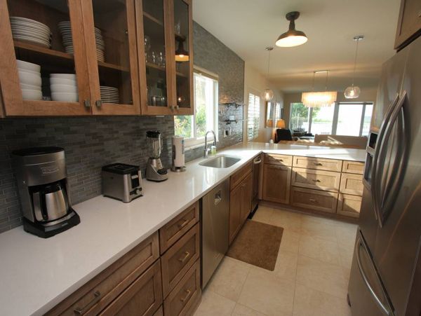 Longboat Key Vacation Condo Sleeps Six Guests On The Beach