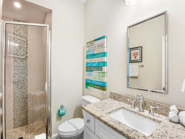 A Spacious Island Retreat with Private Pool on Anna Maria Island