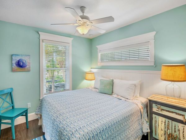 A Spacious Island Retreat with Private Pool on Anna Maria Island
