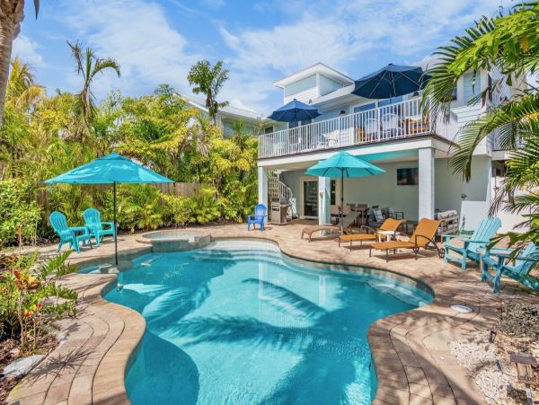 A Spacious Island Retreat with Private Pool on Anna Maria Island