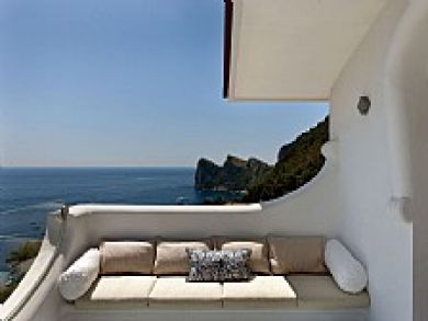 Outdoor Lounge