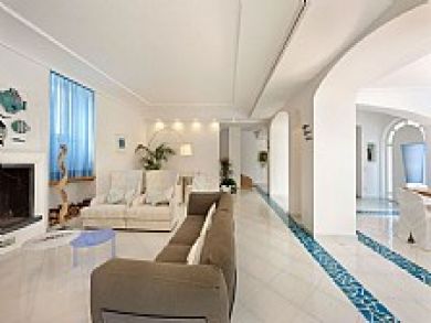 Living & Dining Area