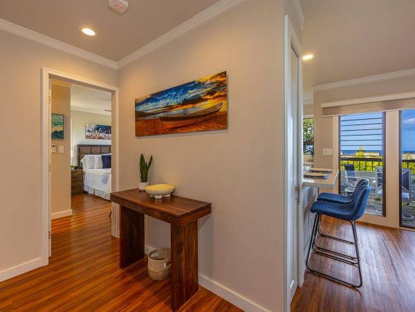 Beautifully Remodeled Two Bedroom Condo with Great Ocean Views in Wailea