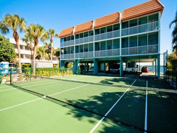 Bradenton Beach Two Bedroom Accommodation