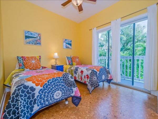 Full Gulf Views From This 5 Bedroom Boca Grande Pool Rental