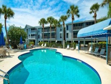 Poolside Lounge Chairs