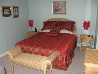 Queen Master Bedroom