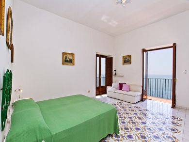 Bedrom with Matrimonial Bed Bedrom with Matrimonial Bed
