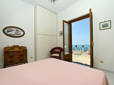 Bedroom with Matrimonial Bed Bedroom with Matrimonial Bed