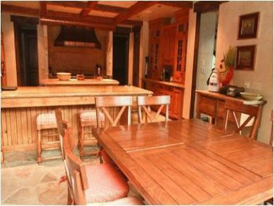 Breakfast Bar and Dining Table