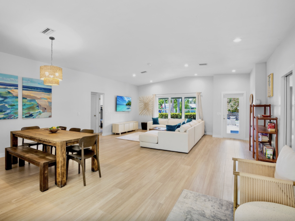 Anna Maria Island Vacation Rentals - Florida Gulf Coast Beach Homes with Pool & Dock