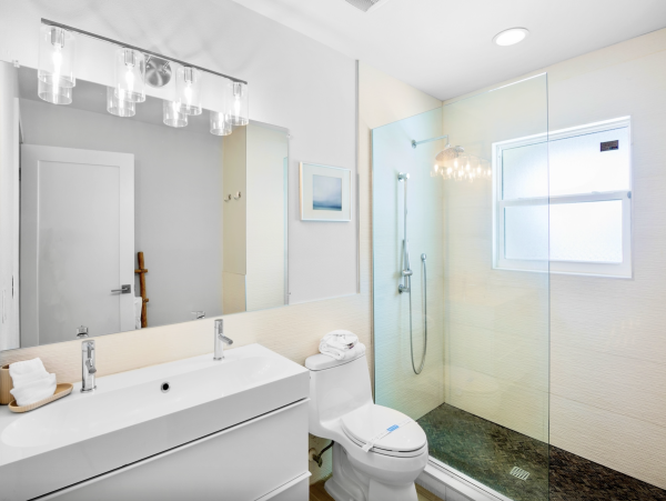 Anna Maria Island Vacation Rentals - Florida Gulf Coast Beach Homes with Pool & Dock