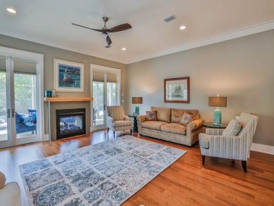 Large Living Area Large Living Area