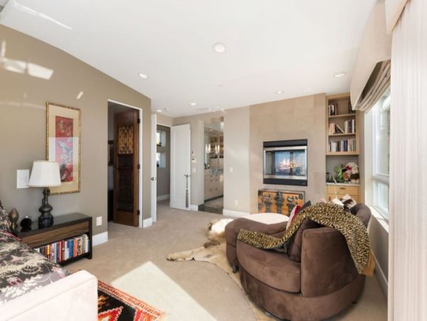 One of La Jolla's Most Luxurious Homes with Pool & Views of the Pacific
