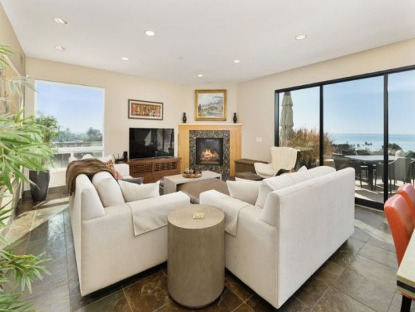 One of La Jolla's Most Luxurious Homes with Pool & Views of the Pacific