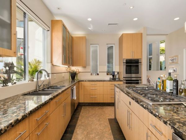 One of La Jolla's Most Luxurious Homes with Pool & Views of the Pacific