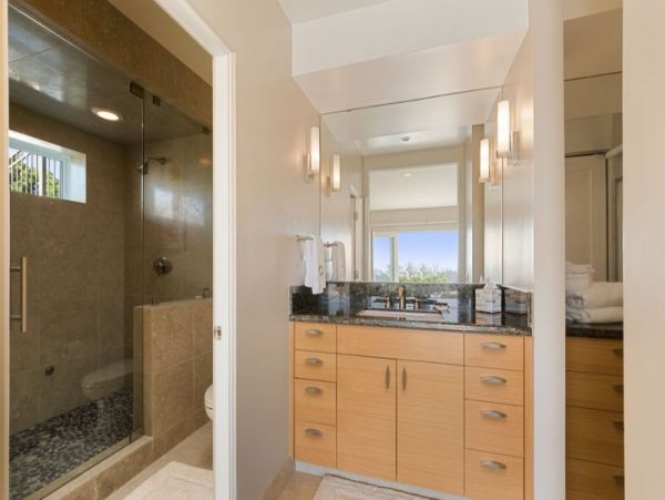 One of La Jolla's Most Luxurious Homes with Pool & Views of the Pacific