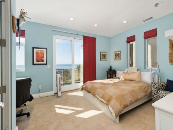 One of La Jolla's Most Luxurious Homes with Pool & Views of the Pacific