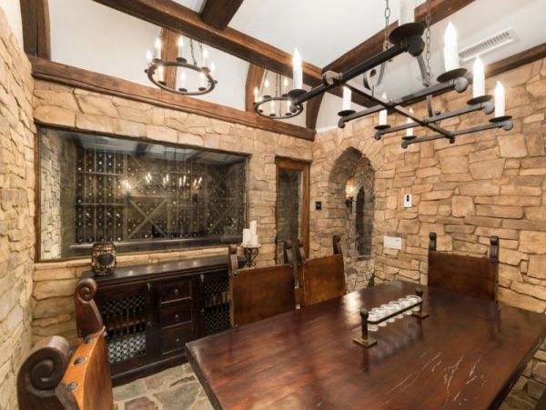 One of La Jolla's Most Luxurious Homes with Pool & Views of the Pacific