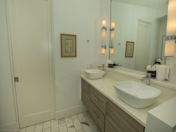 Luxury Five Bedroom Beach Vacation Rental Home Sleeps 15