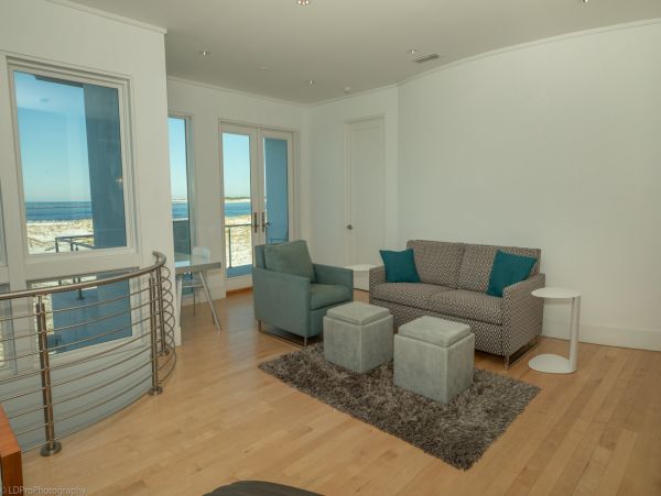 Luxury Five Bedroom Beach Vacation Rental Home Sleeps 15
