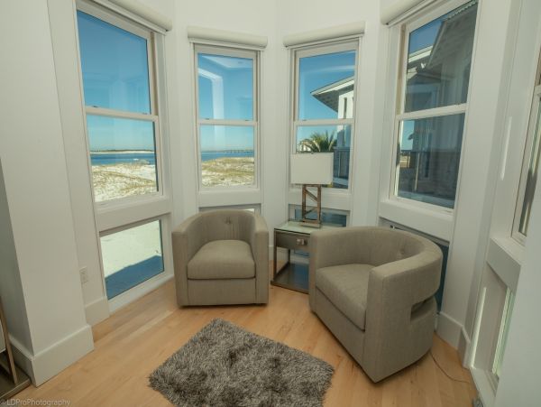 Luxury Five Bedroom Beach Vacation Rental Home Sleeps 15