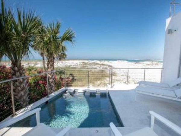 Luxury Five Bedroom Beach Vacation Rental Home Sleeps 15
