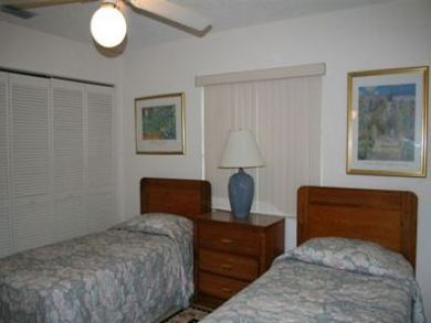 Second Bedroom has Two Twin Beds