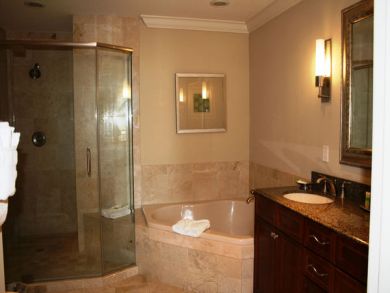 Two Bedoom plus Bonus Room Bayside condo Two Bedoom plus Bonus Room Bayside condo