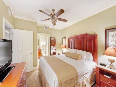 Two Bedoom plus Bonus Room Bayside condo Two Bedoom plus Bonus Room Bayside condo