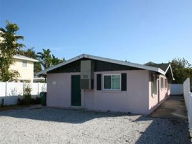 Two Bedrooms Rental Home in Anna Maria, Florida