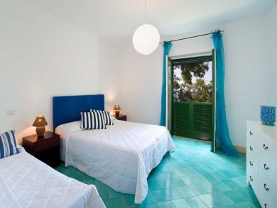 Twin & Double Bed in Bedroom 3