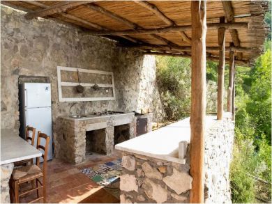 Outdoor Kitchen