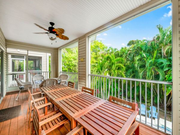 Anna Maria Island 3 Bedroom Holmes Beach Vacation Rental