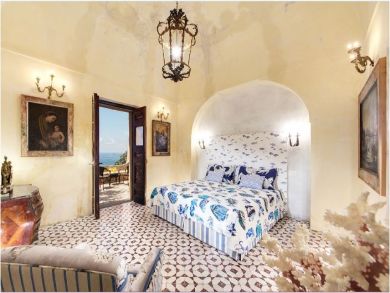 Fifth Queen Bedroom with Sea View Fifth Queen Bedroom with Sea View