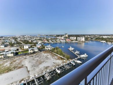 Destin Penthouse with Views of Gulf
