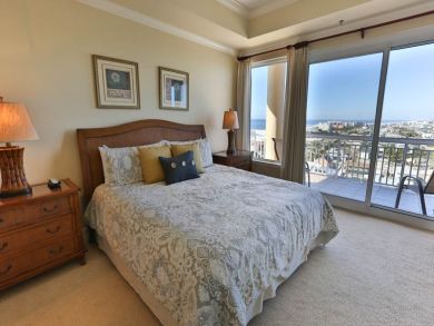 Destin Penthouse with Views of Gulf