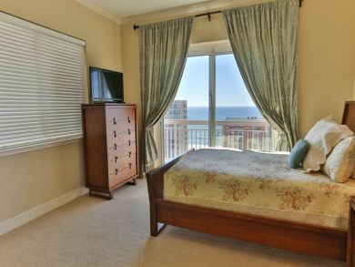 Destin Penthouse with Views of Gulf