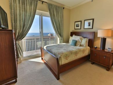 Destin Penthouse with Views of Gulf
