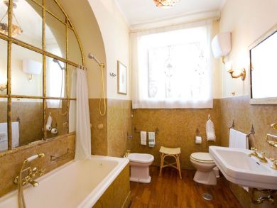 Bathroom with Soaking Tub & Wash Basin Bathroom with Soaking Tub & Wash Basin